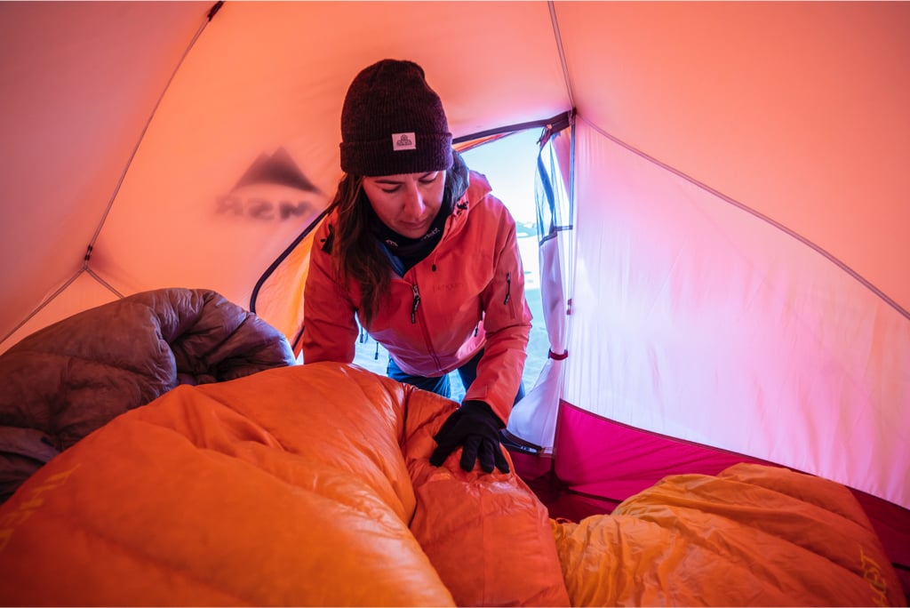 Winter Camping: Useful Tips to Avoid Freezing to Death